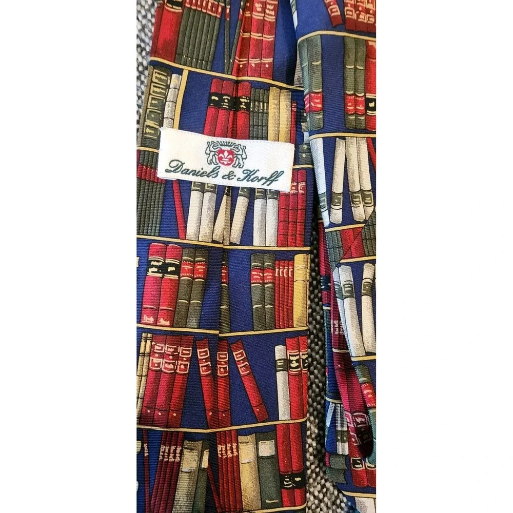 Daniels & Korff 100% Silk‎ Fratelli Books GEOMETR Tie Made in Italy